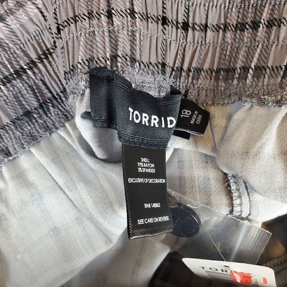 Torrid Gray Plaid Front Stretch Dress Pants Size 18 - Picture 6 of 8